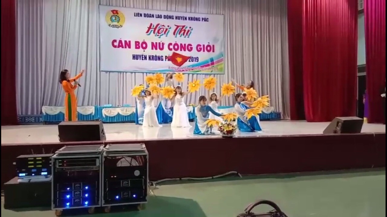 Tháng 3/2019 Liên đoàn lao động huyện Krông Pắk, tổ chức Hội thi ” Cán bộ nữ công giỏi”, Trường th Nguyễn Văn Trỗi đã hoàn thành tốt hội thi.